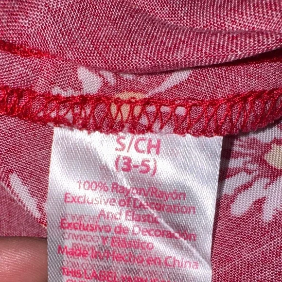 No Boundaries Red Daisy Print Two-Piece Set - Picture 9 of 12